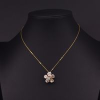 Retro Shell Copper Plating Inlay Pearl 18k Gold Plated Pendant Necklace sku image 7