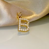 Bijoux En Gros Mode Lettre Perle D'Imitation Perle D'eau Douce Le Cuivre Collier sku image 23