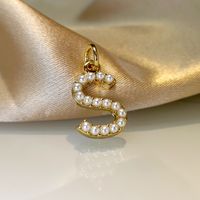Bijoux En Gros Mode Lettre Perle D'Imitation Perle D'eau Douce Le Cuivre Collier sku image 21