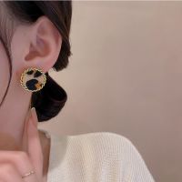 1 Pair Nordic Style Retro Commute Round Alloy Ear Studs main image 3