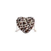 Women's Plush Leopard Streetwear Heart-shaped Zipper Crossbody Bag sku image 1