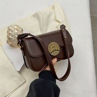 Women's All Seasons Pu Leather Solid Color Streetwear Square Lock Clasp Shoulder Bag main image 2
