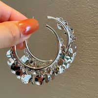 1 Pair Simple Style Geometric Solid Color Tassel Plating Metal Hoop Earrings main image 1