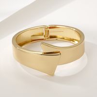 Original Design Basic Classic Style Solid Color Alloy Asymmetrical Plating Women's Bangle main image 1