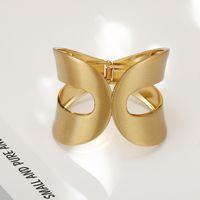 Classic Style Solid Color Alloy Plating Women's Bangle main image 2