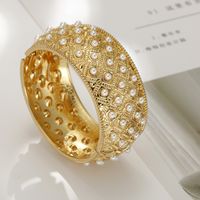 Elegant Luxurious Solid Color Alloy Plating Inlay Artificial Pearls Women's Bangle main image 2