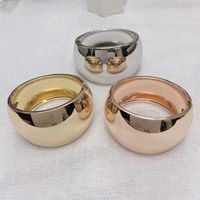 Simple Style Solid Color Alloy Plating Gold Plated Women's Bangle main image 3