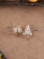 1 Pair Lady Simple Style Shiny Christmas Tree Bell Inlay Zinc Alloy Pearl Ear Cuffs main image 4