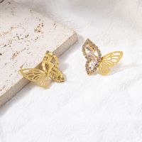 1 Pair Sweet Classic Style Butterfly Hollow Out Inlay Alloy Rhinestones Ear Studs main image 2