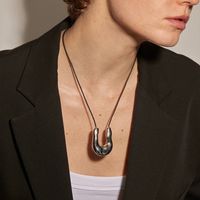Einfacher Stil U-form Messing Überzug Halskette main image 4