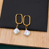 304 Stainless Steel Freshwater Pearl 18K Gold Plated Elegant Vintage Style French Style Asymmetrical Plating Irregular Drop Earrings main image 2