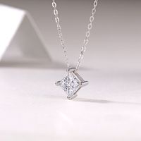 Simple Style Solid Color Sterling Silver Moissanite Pendant Necklace In Bulk main image 4