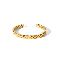 Vintage Style Simple Style Classic Style Solid Color Spiral Stripe Twist Stainless Steel 18K Gold Plated Bangle In Bulk main image 2