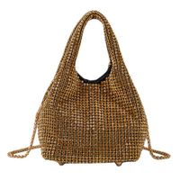 Women's Medium Arylic Gradient Color Solid Color Streetwear Bucket Magnetic Buckle Handbag Crossbody Bag main image 4