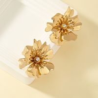 1 Pair Ig Style Simple Style Flower Plating Inlay Alloy Rhinestones 14k Gold Plated Ear Studs main image 4