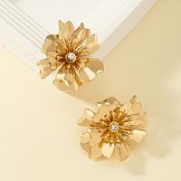 1 Pair Ig Style Simple Style Flower Plating Inlay Alloy Rhinestones 14k Gold Plated Ear Studs main image 3