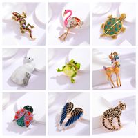 Retro Animal Alloy Inlay Rhinestones Women's Brooches main image 1