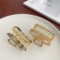 Women's Simple Style Solid Color Alloy Plating Hair Claws main image 5