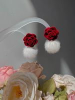 1 Pair Simple Style Flower Alloy Drop Earrings main image 1