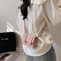 Women's Pu Leather Solid Color Basic Square Magnetic Buckle Crossbody Bag main image 4