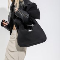 Women's Medium All Seasons Nylon Solid Color Streetwear Square Zipper Shoulder Bag Handbag main image 4