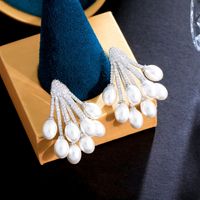 1 Par Elegante Romántico Dulce Color Sólido Enchapado Embutido Cobre Perlas Artificiales Diamante Artificial Rodio Plateado Plateado Pendientes sku image 2