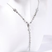 Großhandel Lässig Einfacher Stil Pendeln Geometrisch Kupfer Überzug Inlay Künstlicher Kristall Halskette Mit Anhänger sku image 7