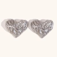 1 Pair Retro Lady Heart Shape Plating Stainless Steel Ear Studs sku image 1