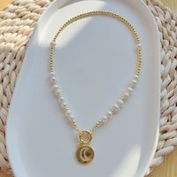 Simple Style Round Artificial Pearl Glass Beaded Women's Pendant Necklace sku image 1