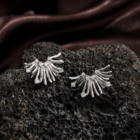 1 Paire Style Ig Carré Placage Incruster Le Cuivre Perle D'eau Douce Verre Zircon Plaqué Or 18k Plaqué Argent Boucles D'oreilles main image 4