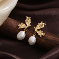 1 Pair Ig Style Butterfly Plating Inlay Metal Copper Freshwater Pearl Shell 18k Gold Plated Silver Plated Drop Earrings main image 4