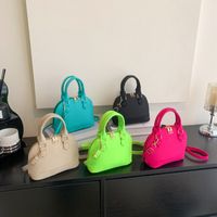 Women's Small All Seasons Felt Cloth Solid Color Streetwear Shell Zipper Shoulder Bag Handbag Dome Bag main image 1