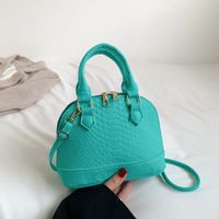 Women's Small All Seasons Felt Cloth Solid Color Streetwear Shell Zipper Shoulder Bag Handbag Dome Bag sku image 1