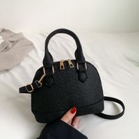 Women's Small All Seasons Felt Cloth Solid Color Streetwear Shell Zipper Shoulder Bag Handbag Dome Bag sku image 3