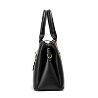 Women's Large All Seasons Pu Leather Solid Color Classic Style Square Zipper Handbag main image 3