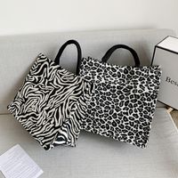 Women's Medium Canvas Houndstooth Zebra Leopard Streetwear Square Zipper Handbag main image 5
