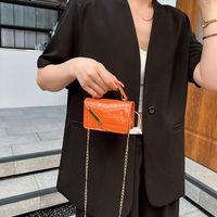 Women's Small Pu Leather Solid Color Basic Square Flip Cover Shoulder Bag Handbag Crossbody Bag main image 3