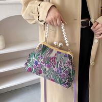 Women's All Seasons Flannel Floral Elegant Vacation Streetwear Sewing Thread Shell Clasp Frame Handbag main image 3