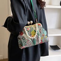 Women's All Seasons Flannel Floral Elegant Vacation Streetwear Sewing Thread Shell Clasp Frame Handbag main image 4