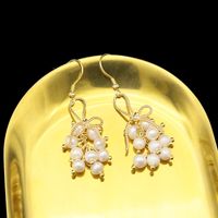 1 Pair Retro Flower Plating Freshwater Pearl Mixed Materials 18k Gold Plated Drop Earrings main image 2
