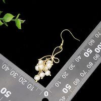 1 Pair Retro Flower Plating Freshwater Pearl Mixed Materials 18k Gold Plated Drop Earrings main image 4