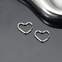 1 Pair Simple Style Heart Shape Plating Metal Stainless Steel 18k Gold Plated Hoop Earrings main image 3