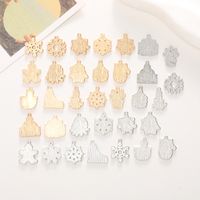 Cute Christmas Tree Alloy Enamel Plating Flakes Christmas Charms Jewelry Accessories main image 3