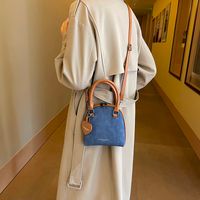 Women's All Seasons Denim Solid Color Elegant Vacation Streetwear Sewing Thread Semicircle Zipper Handbag main image 4