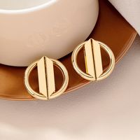Wholesale Jewelry Elegant Retro Simple Style Round Ferroalloy 14k Gold Plated Plating Metal Ear Studs main image 3