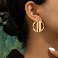 Wholesale Jewelry Elegant Retro Simple Style Round Ferroalloy 14k Gold Plated Plating Metal Ear Studs sku image 1