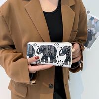 Unisex Tier Pu-leder Reißverschluss Brieftaschen main image 1
