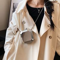 Women's All Seasons Arylic Solid Color Streetwear Square Clasp Frame Square Bag main image 1