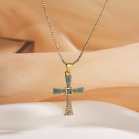 Simple Style Commute Cross Copper 18k Gold Plated Zircon Pendant Necklace In Bulk main image 3