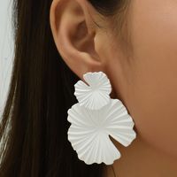 Wholesale Jewelry Elegant Exaggerated Flower Alloy Ear Studs main image 2